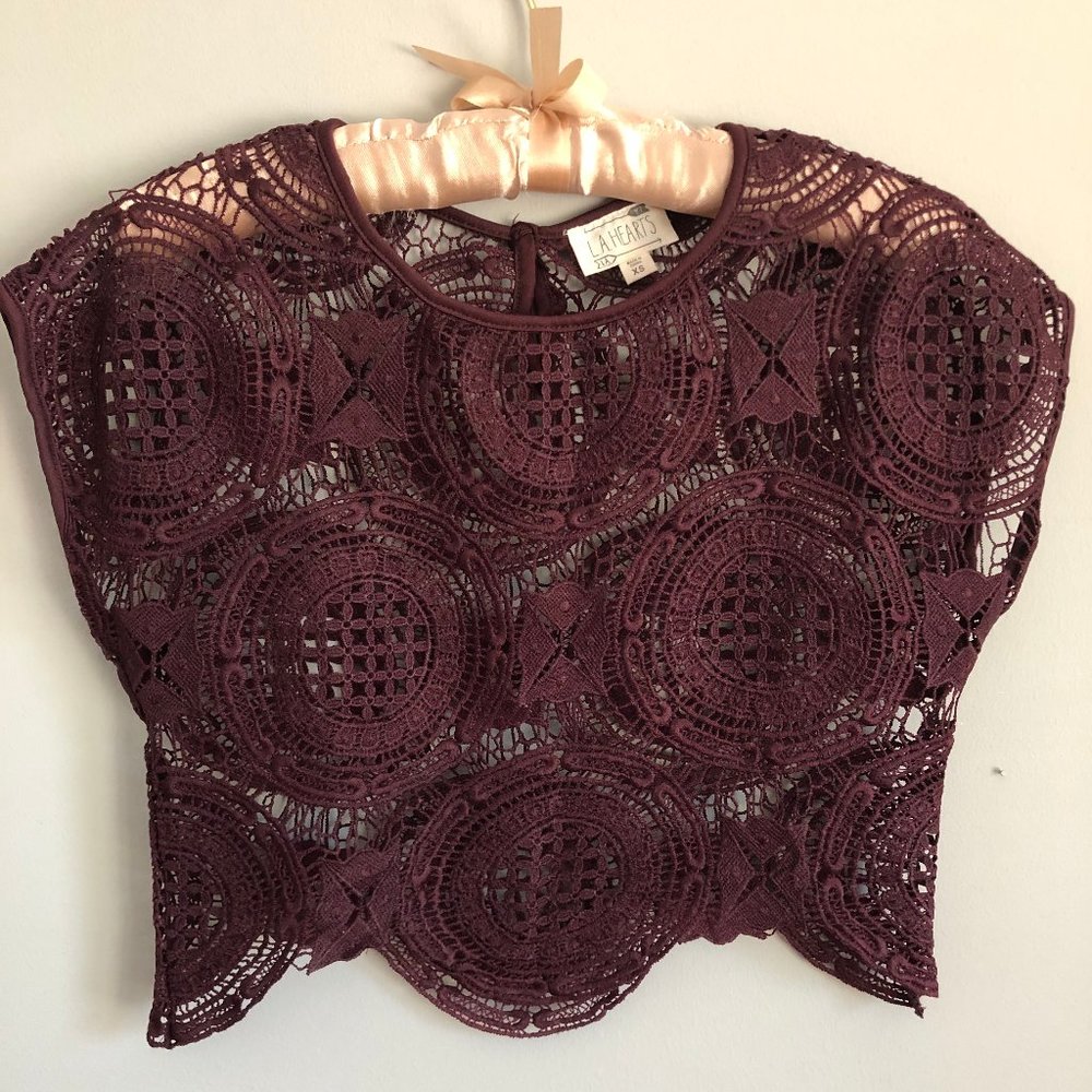 L.A. Hearts Lace Crop Top